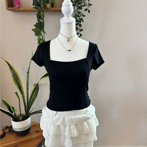 Hollister Black Square-Neck Short Sleeve Crop Top